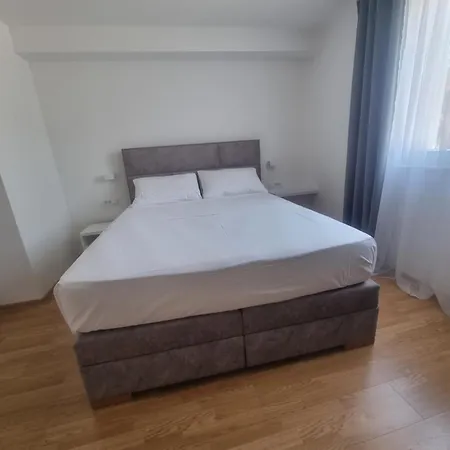 La Me Apartment