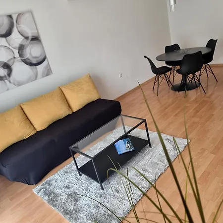 La Me Apartment